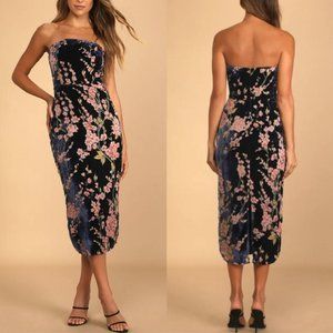 Lulus | Buy You Flowers Navy Floral Print Velvet Strapless Midi Dress (NWT)